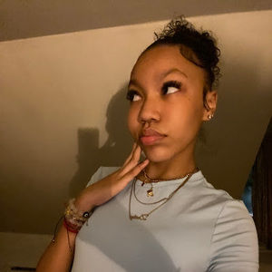 Meet your Posher, Destiny